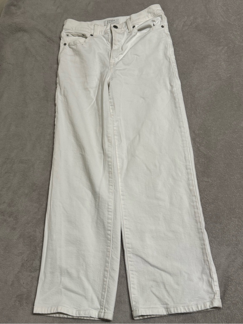 Banana Republic White Relaxed Men’s Jeans